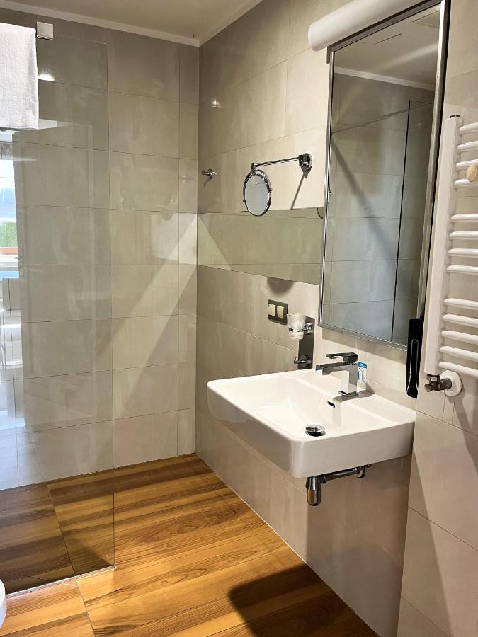 Hotel Kristoff Łaszków المظهر الخارجي الصورة