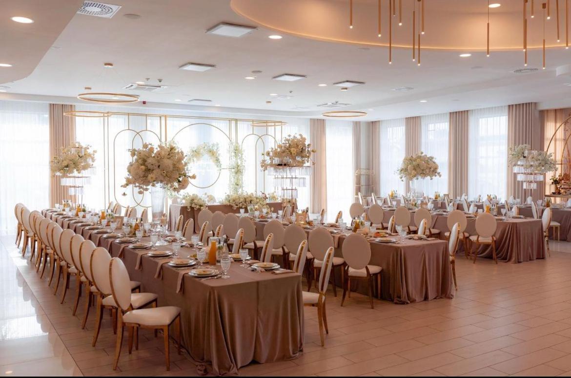 Hotel Kristoff Łaszków المظهر الخارجي الصورة