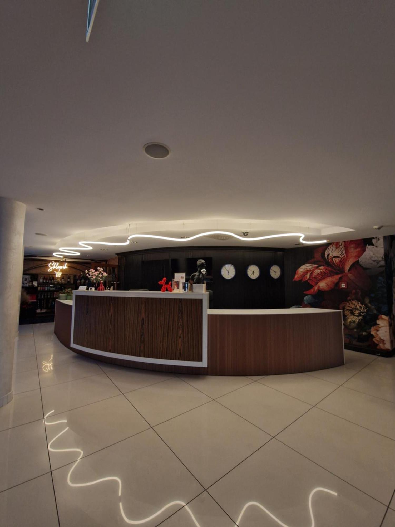 Hotel Kristoff Łaszków المظهر الخارجي الصورة